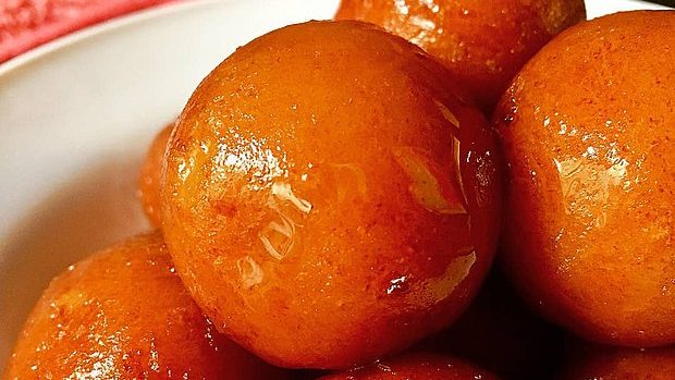 Gulab-jamun-home-made